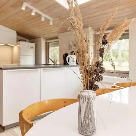 Holiday home Xliv